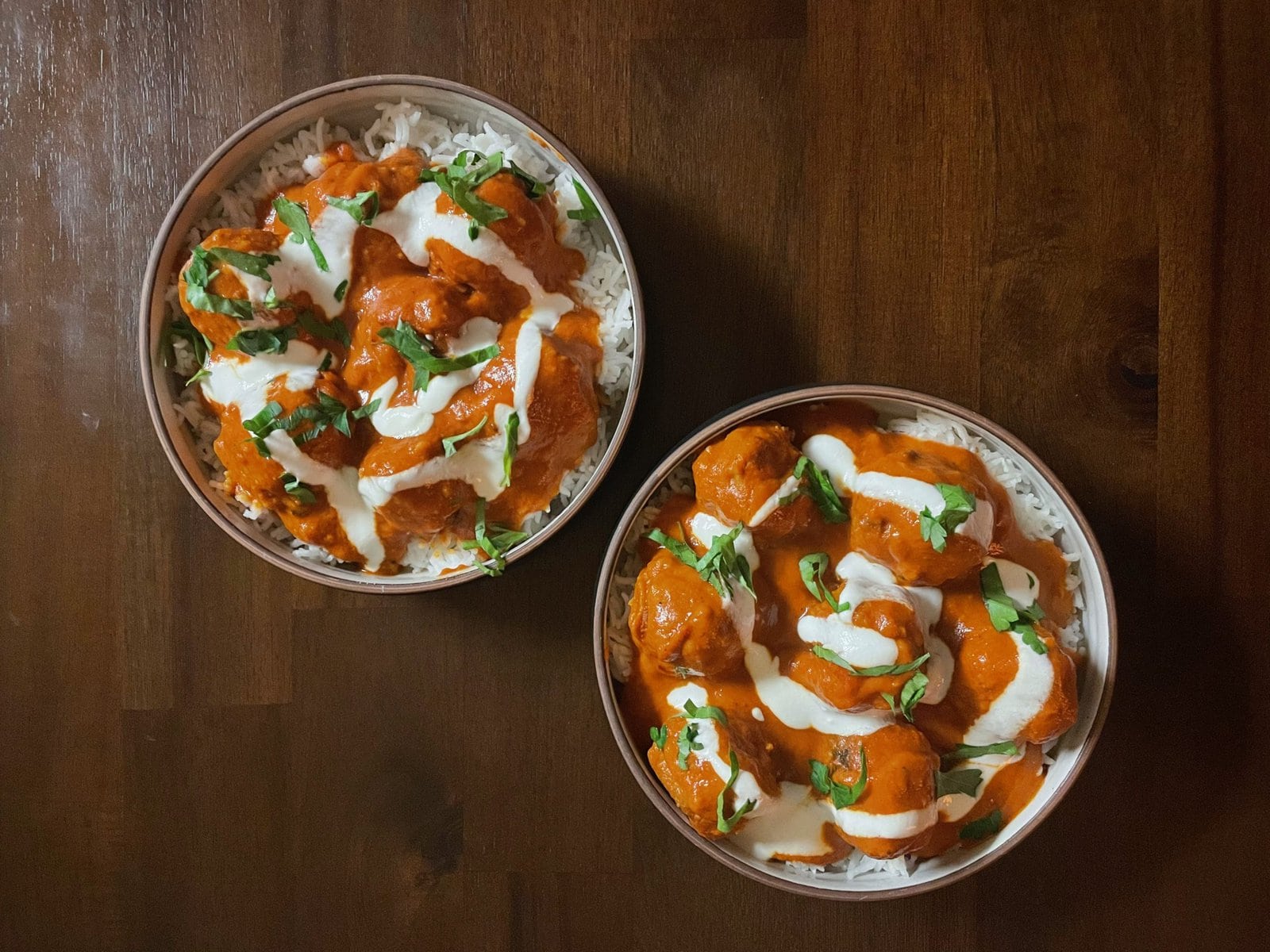 Lentil Balls in Coconut Curry Sauce