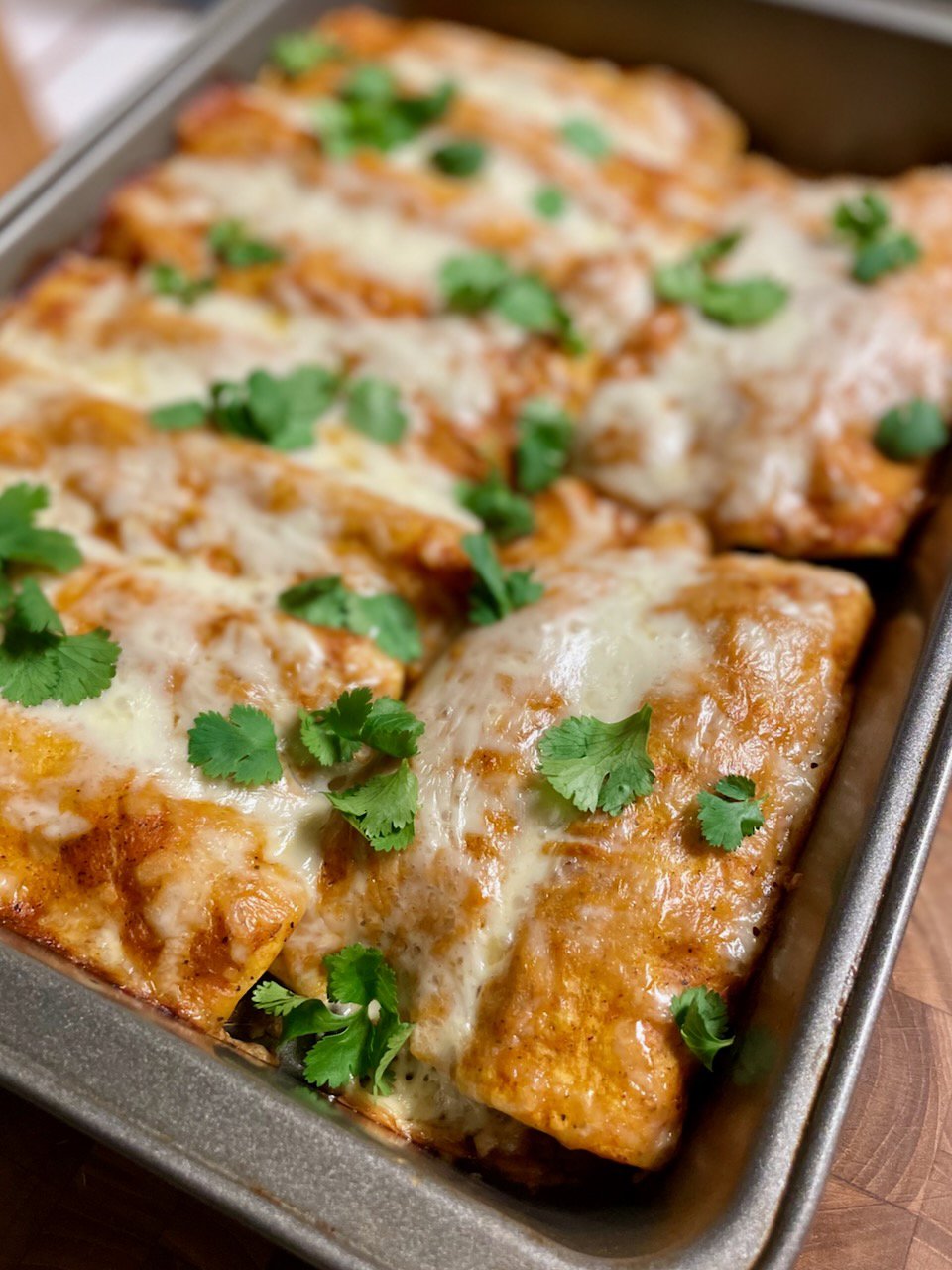 Fire-Roasted Salsa Roja Enchiladas (Entomatadas) - Food & Ryne