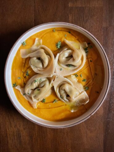 Butternut Squash Soup with Tortellini