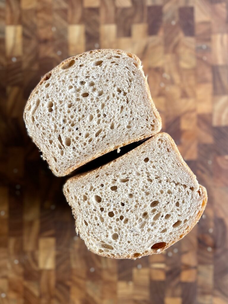 sesame sourdough sandwich bread